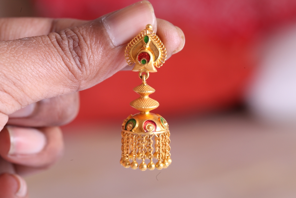 lightweight gold earrings for women