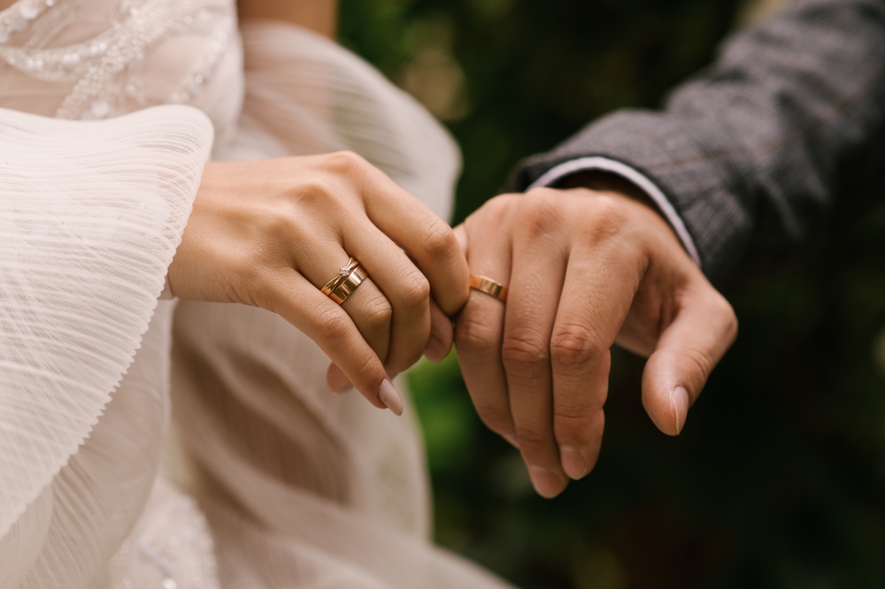 anniversary gold ring designs