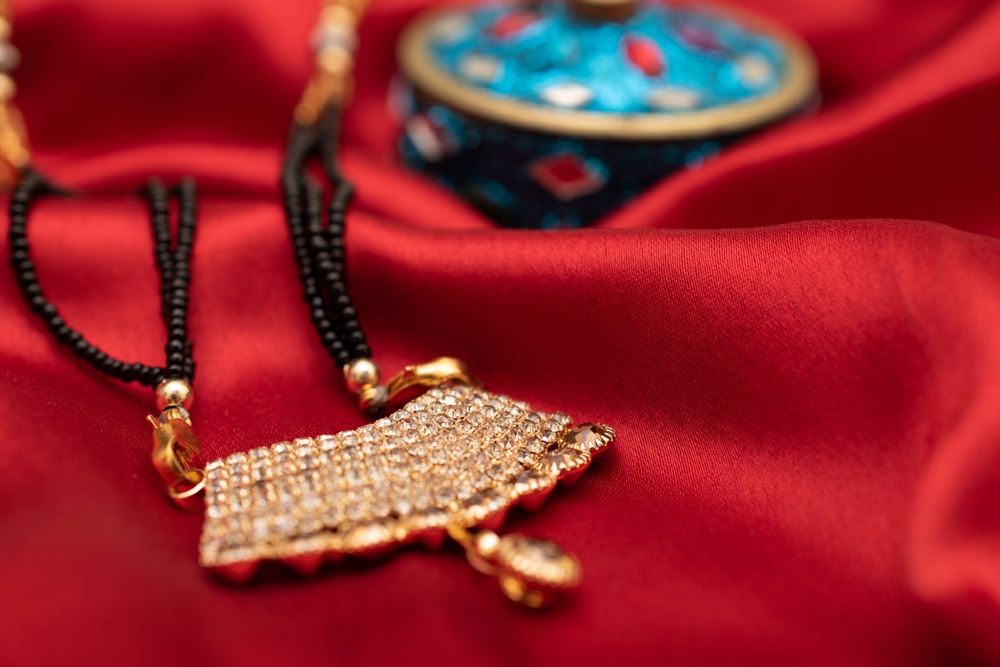 best 22k simple mangalsutra designs