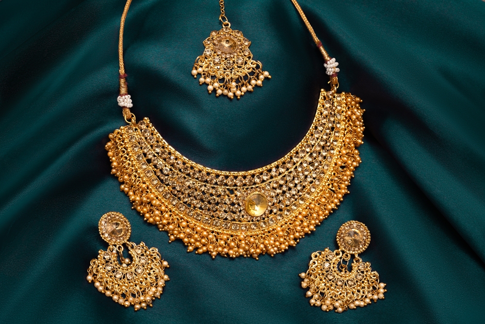 gold jewellery offers for diwali 2025