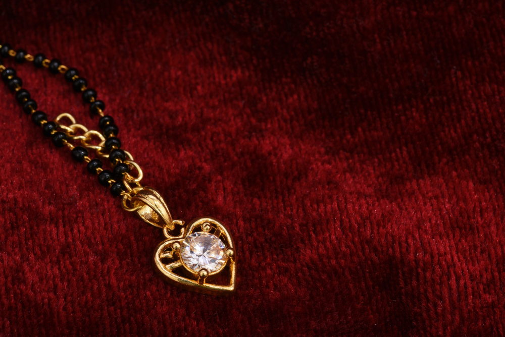 latest minimalist gold mangalsutra designs